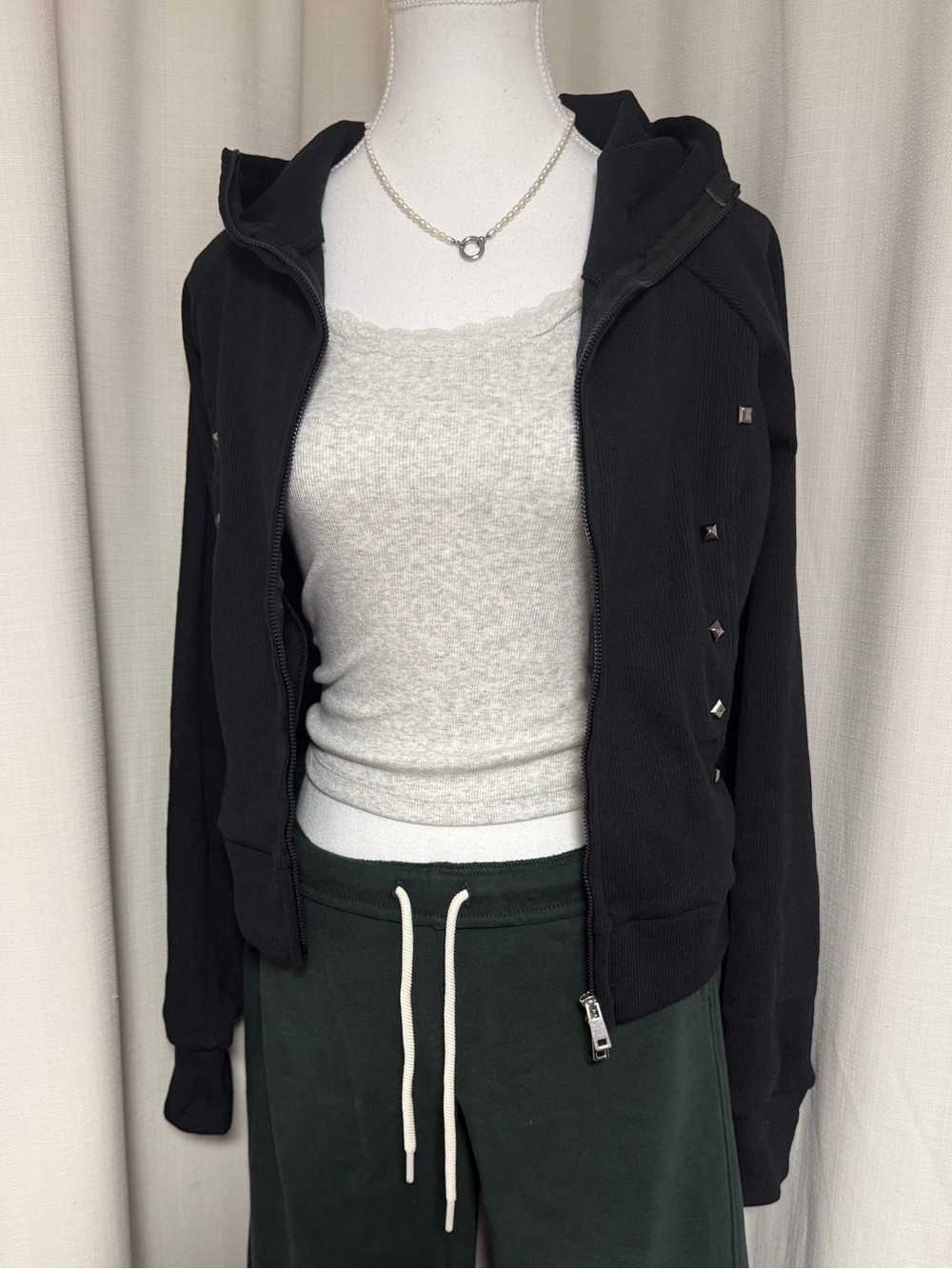 Vintage Black Hooded Zip Jacket - Women